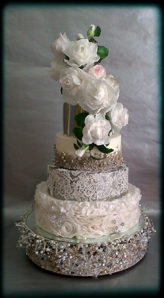 Silver & Gold Wedding Cake - Cake by Essentially Cakes - CakesDecor