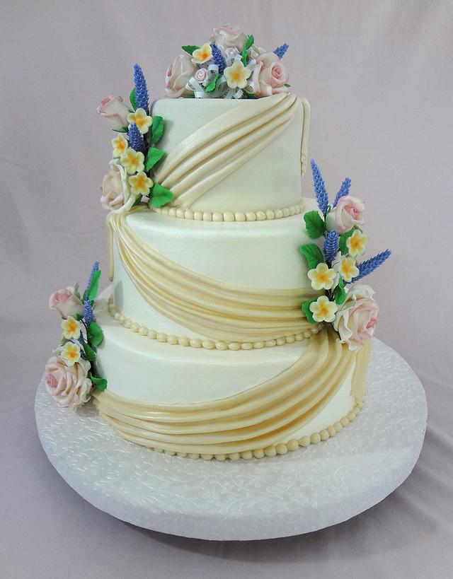 Swag Style - Decorated Cake by Custom Cakes by Ann Marie - CakesDecor