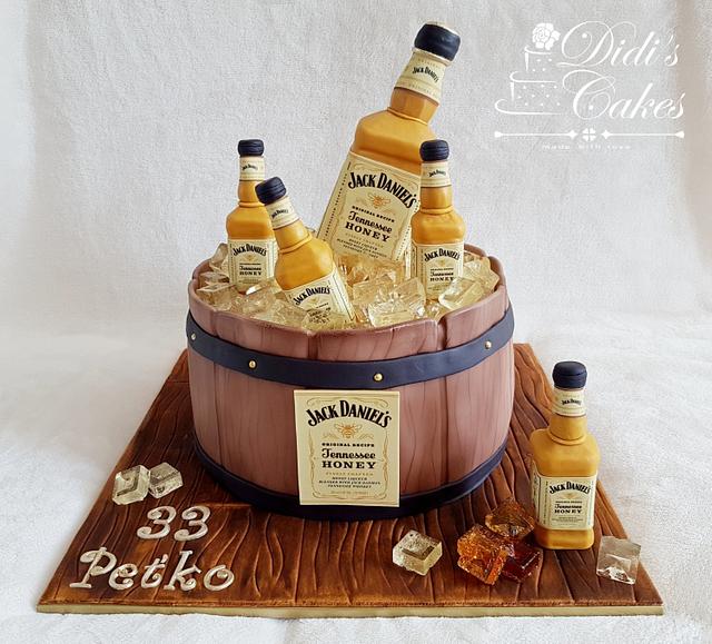 Order Jack Daniels Chocolate Cake 1 Kg Online at Best Price, Free  Delivery|IGP Cakes