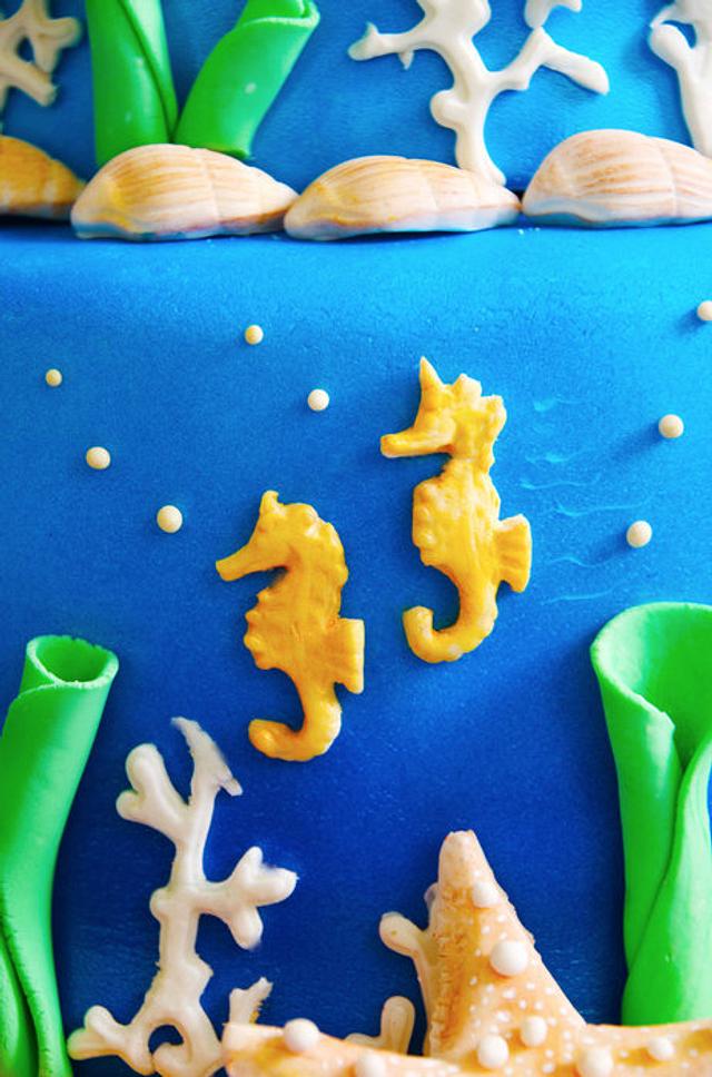 Ocean theme birthday cake - Cake by Tali - CakesDecor