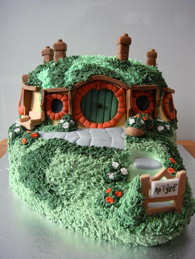 The Hobbit Hole Cake Cake By Israel Cakesdecor