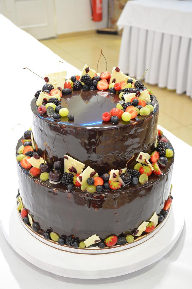 Chocolate cake Cake by Jana CakesDecor