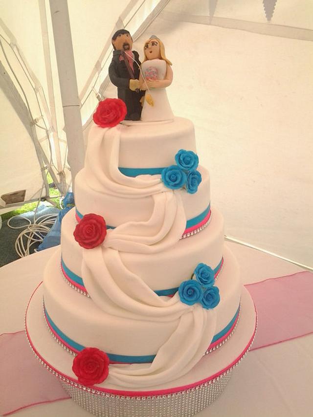 pink and blue wedding - Cake by cassie - CakesDecor