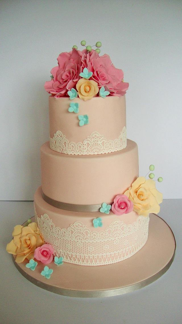 Peach Wedding Cake With Roses And Lace Decorated Cake Cakesdecor 0173