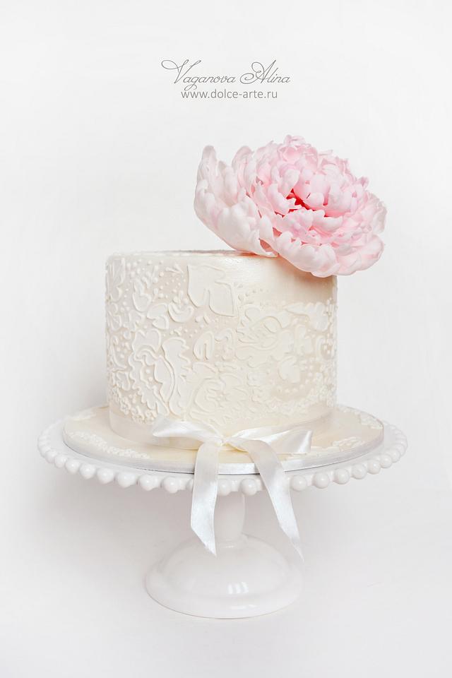 Lace With Peony Decorated Cake By Alina Vaganova Cakesdecor 