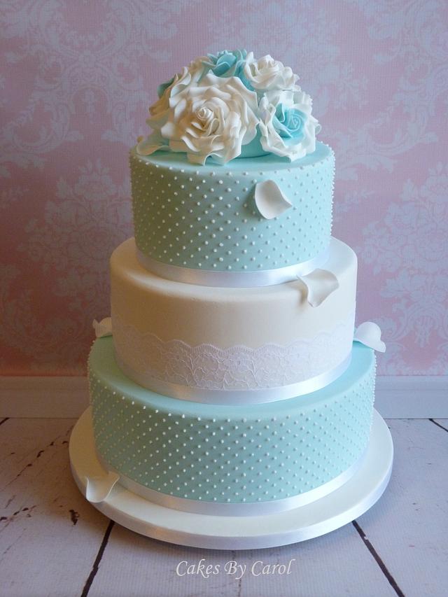 aqua color wedding cakes