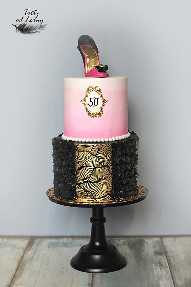 Lady shoe - Cake by Lorna - CakesDecor