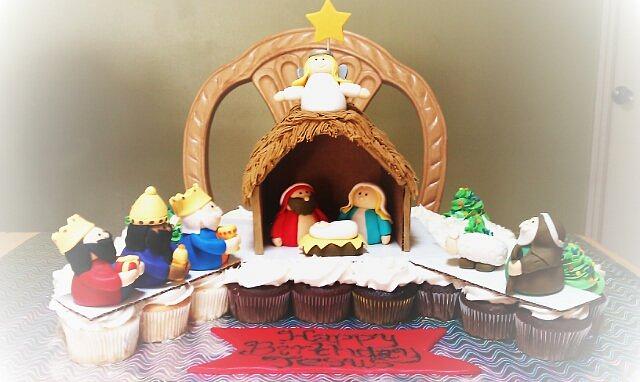 Nativity cupcake pull away