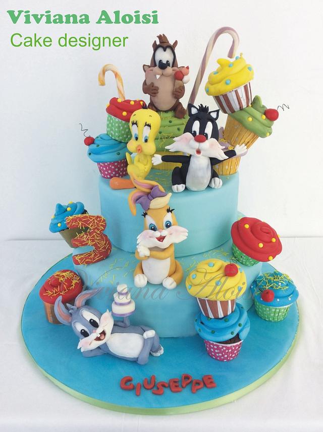 Baby Looney Tunes Cake Decorated Cake By Viviana Aloisi Cakesdecor