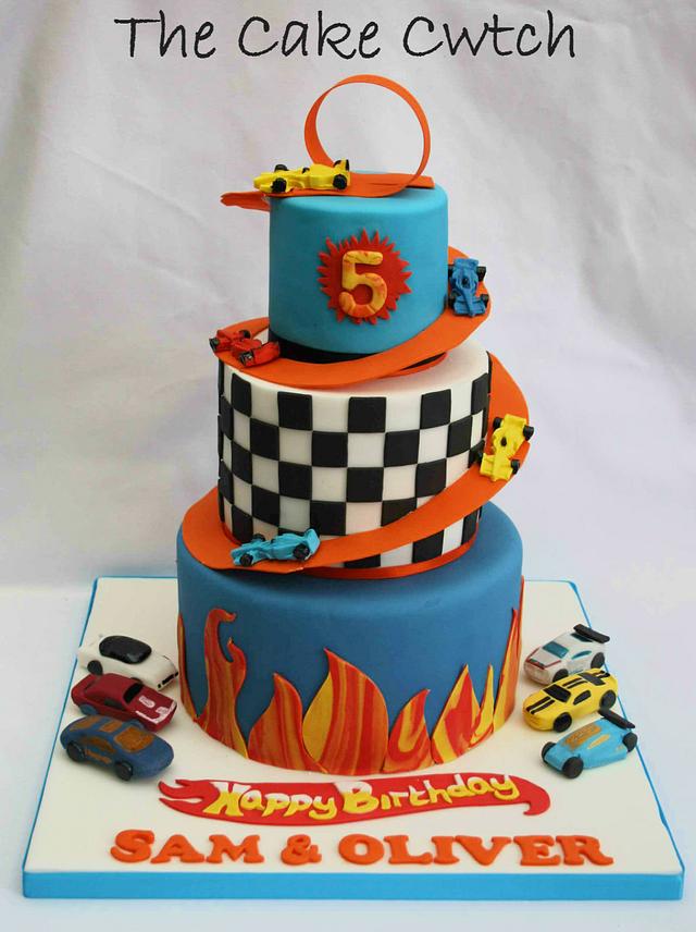 Hot Wheels Cake Cake by The Cake Cwtch CakesDecor