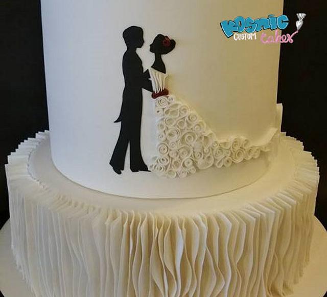 Austin Show - Hidden Scene Wedding - Cake by Kosmic - CakesDecor