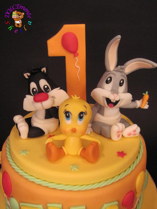 Baby Looney Tunes Edible Cake Scene - VIParty.com.au
