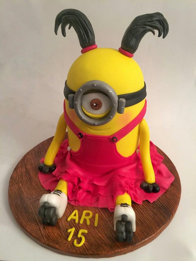 Minion Cake Decorated Cake By Emy Cakesdecor Minion Cake Decorated Cake By Emy Cakesdecor