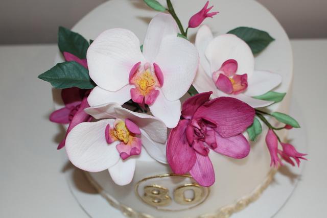 birthday cake with orchid - Cake by Adriana12 - CakesDecor