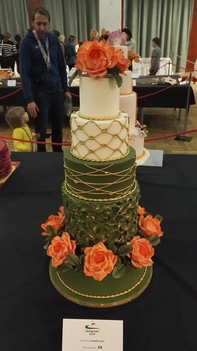 Emerald Green Wedding Cake Cake by Zdenek CakesDecor