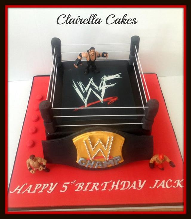 wrestling cake