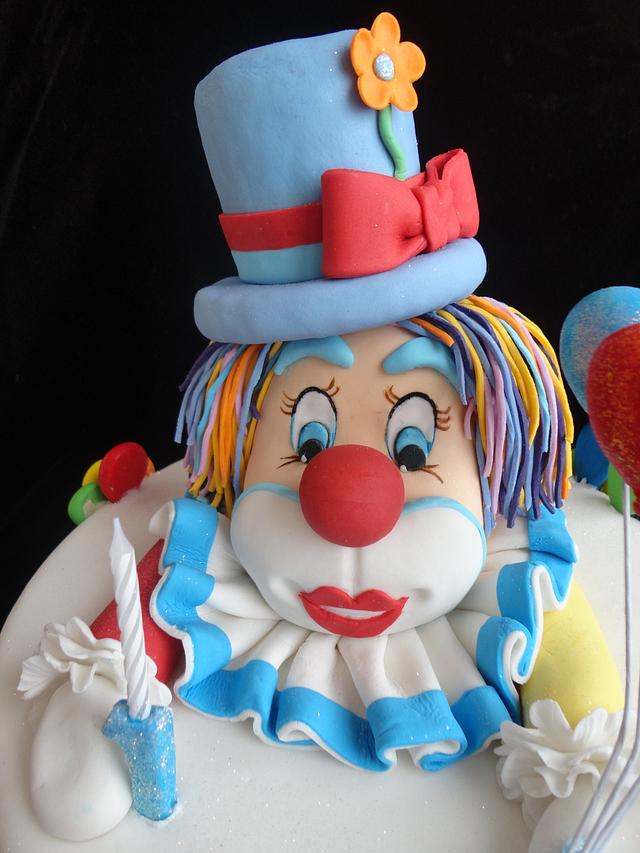 Clown Cake Cake By Bella Cakesdecor 6301