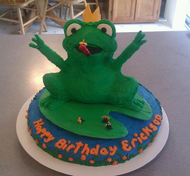 Frog Prince Cake - Cake by Carrie - CakesDecor