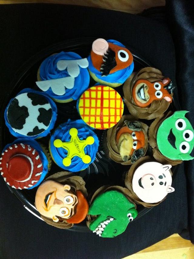 toy story cup cakes