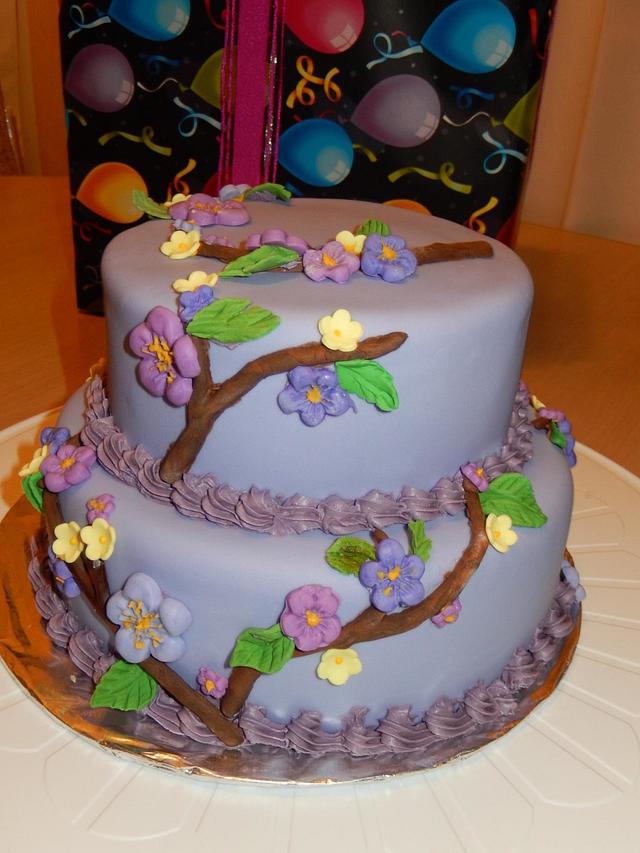 Purple Birthday Cake - Cake by CakeJeannie - CakesDecor