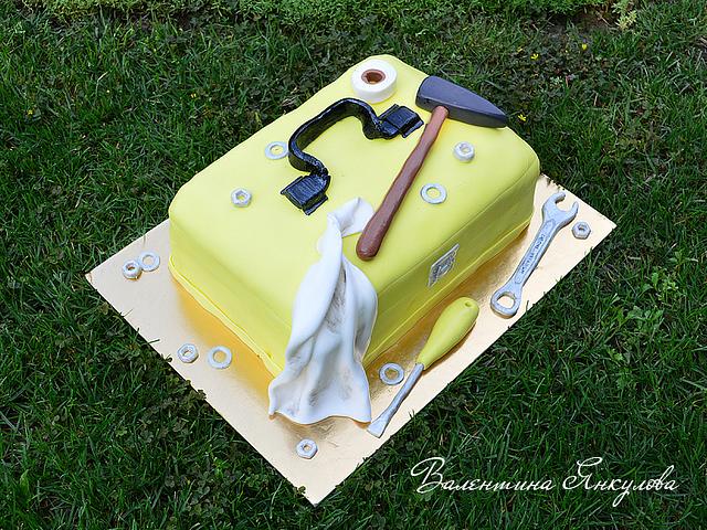 Tool box cake - Cake by Valentina84 - CakesDecor