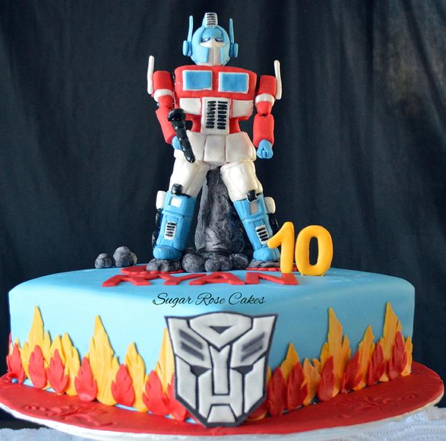 Optimus Prime Cake - Decorated Cake By Inoka (sugar Rose - Cakesdecor