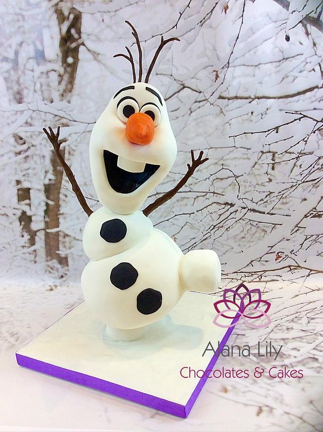 Hi, I'm Olaf and I like warm hugs.... - Decorated Cake by - CakesDecor