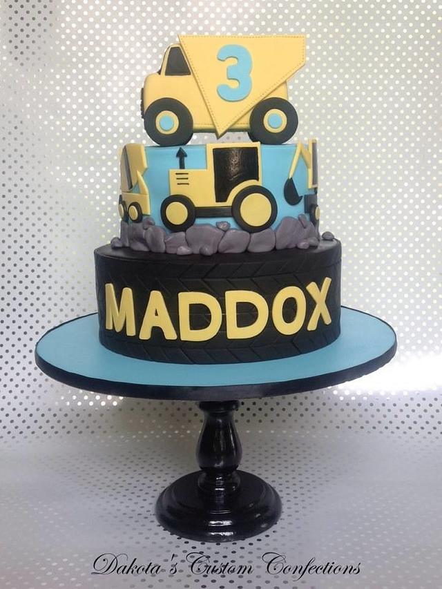 Construction Vehicle Cake - Cake by Dakota's Custom - CakesDecor