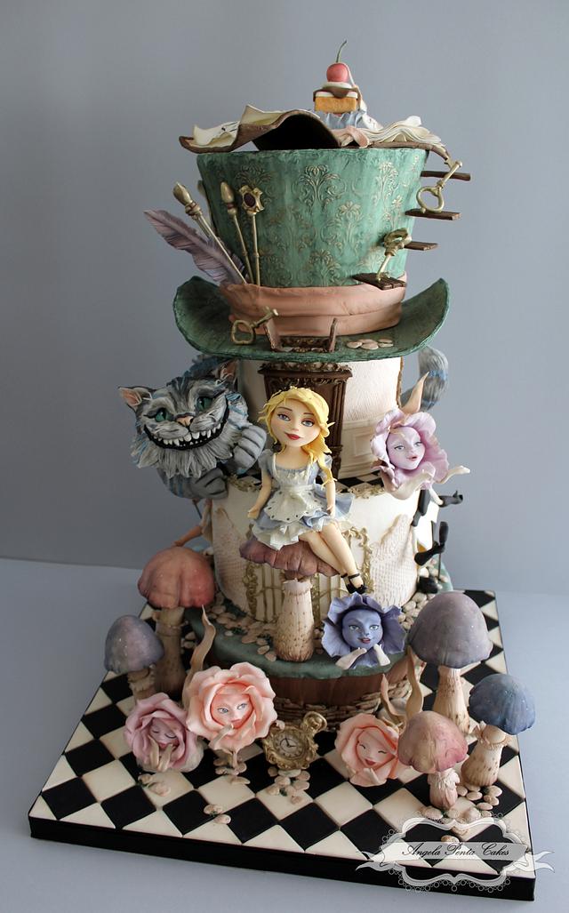 Alice in Wonderland! - Cake by Angela Penta - CakesDecor