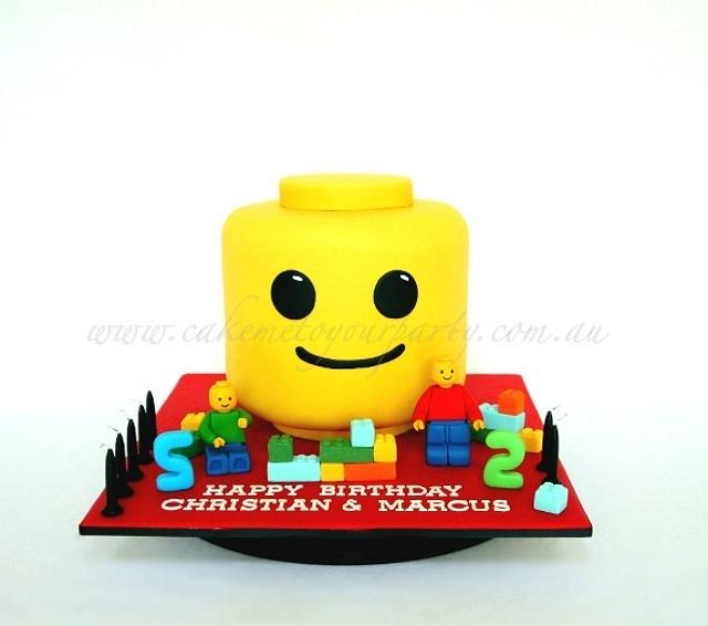 Lego Cake, cookies and figurines