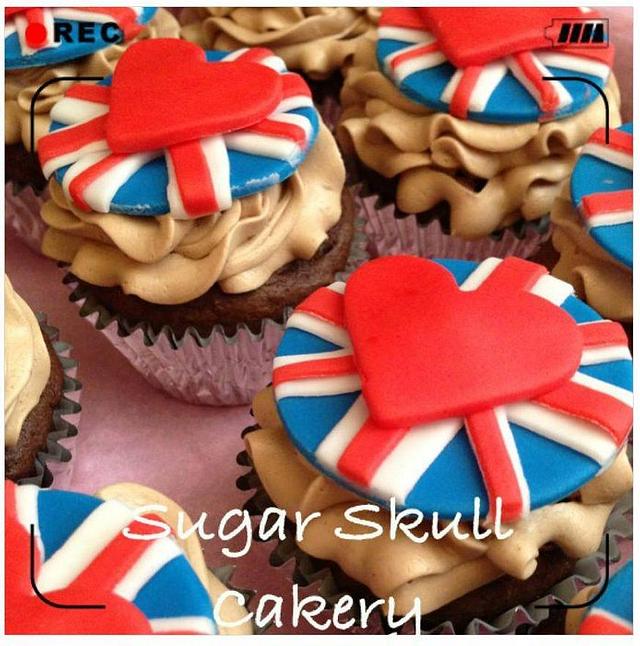 British Themed Cupcakes Decorated Cake by Shey Jimenez CakesDecor