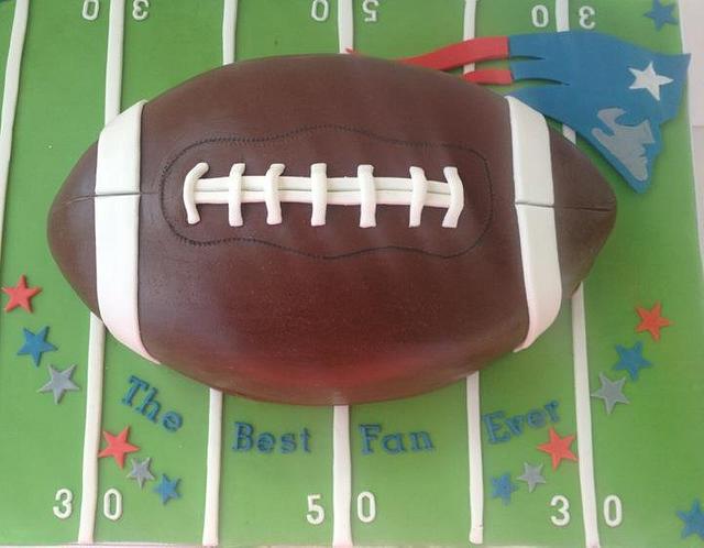 Patriots football cake