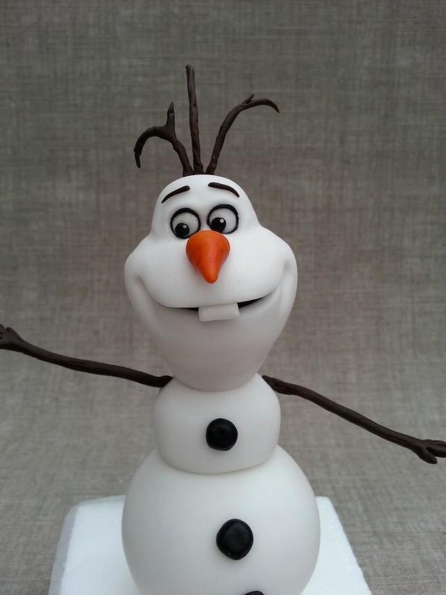 Olaf - Frozen - Decorated Cake by Sugarwhizz - CakesDecor