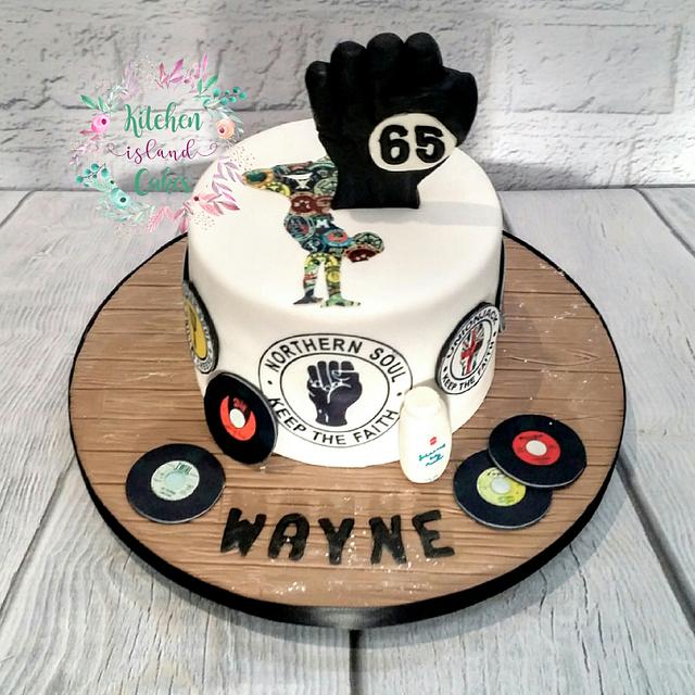 Northern Soul Cake Cake By Kitchen Island Cakes Cakesdecor