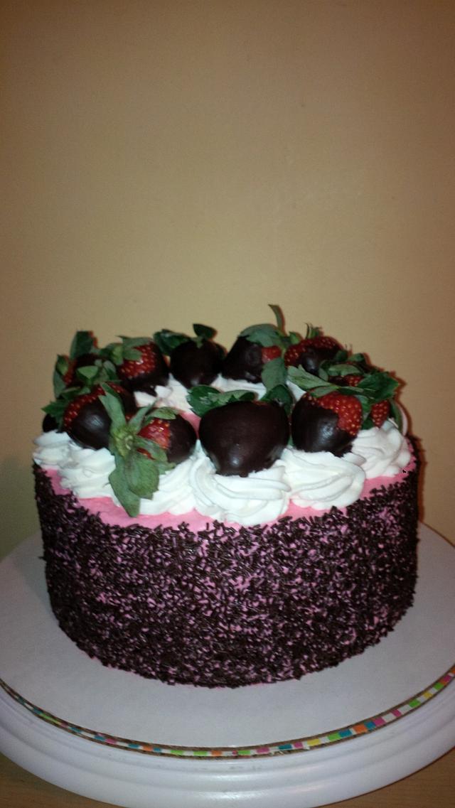 strawberry-chocolate cream cheese cake
