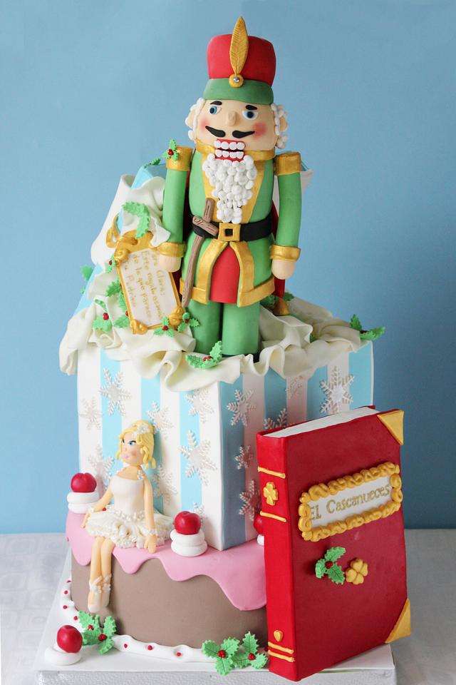 The Nutcracker Decorated Cake by Tartafantasia CakesDecor