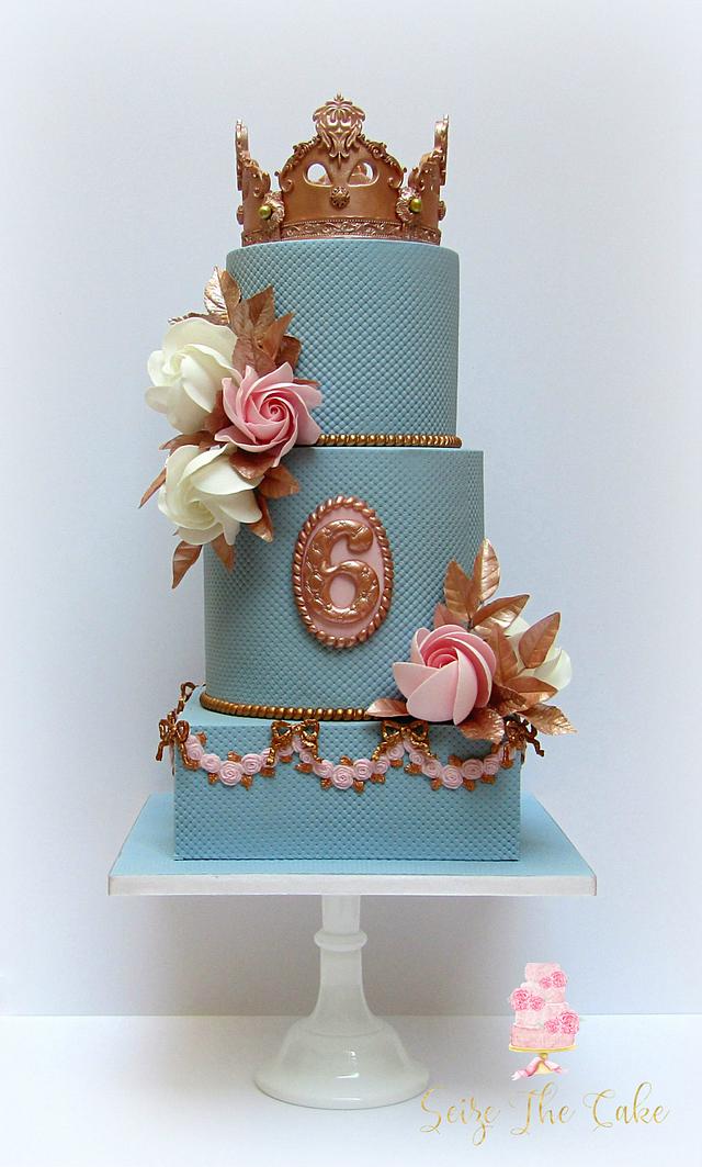 Crown Birthday Cake - Cake by Seize The Cake - CakesDecor