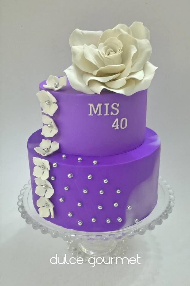 40th birthday with glam - Cake by Silvia Caballero - CakesDecor