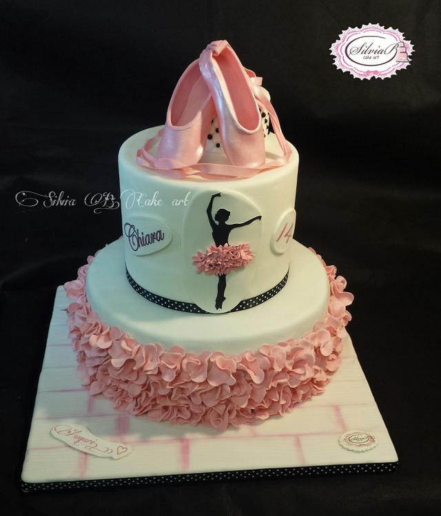 The Dancer - Cake By Silvia B.cake Art - Cakesdecor