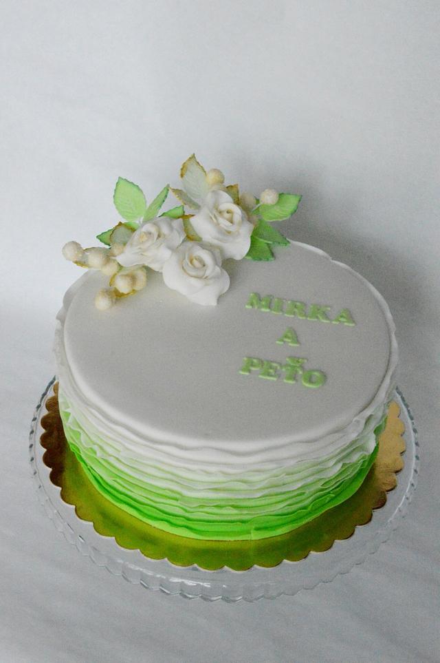 Birthday cake in green - Cake by monikatorty - CakesDecor