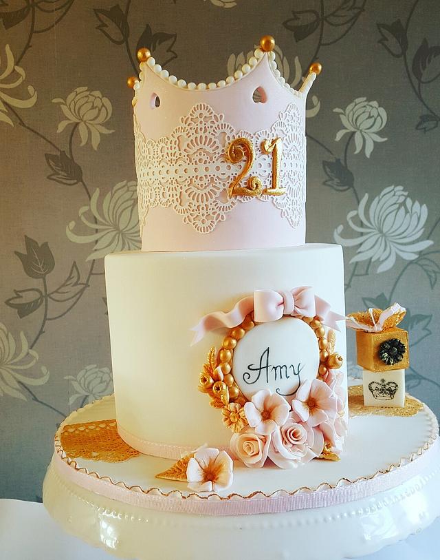 Princess themed cake - Decorated Cake by DDelev - CakesDecor