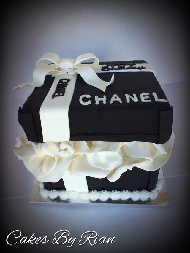CHANEL Box Cake