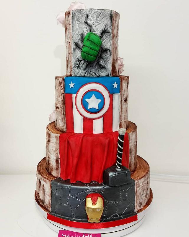 Two sided Wedding Cake with superheroes 