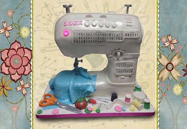 Singer Sewing Machine Cake - Decorated Cake by MsTreatz - CakesDecor