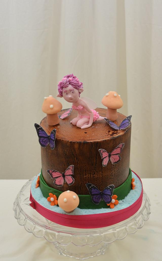 Fairy Cake - Decorated Cake by Sugarpixy - CakesDecor
