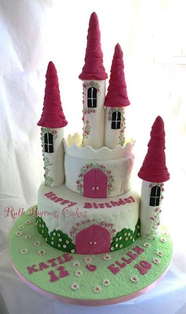 Castle cake for Bake A Wish - Decorated Cake by Ruth - CakesDecor