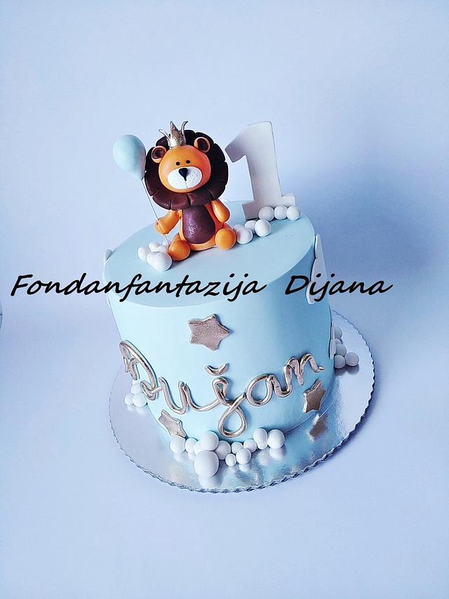 Baby lion cake - Cake by Fondantfantasy - CakesDecor
