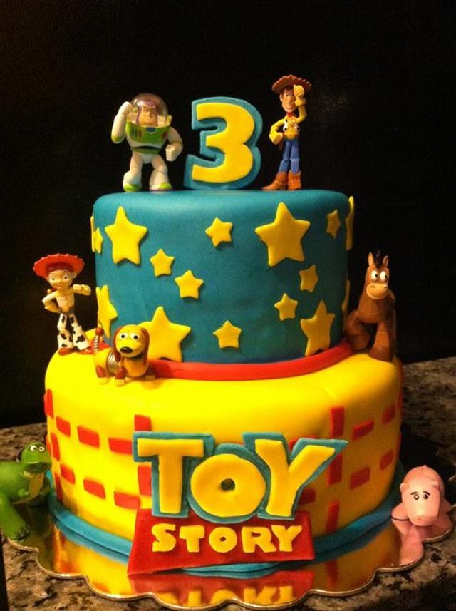 toy story cakes to buy