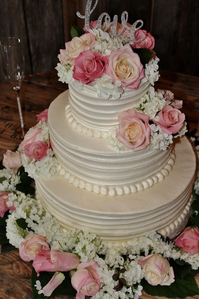 Soft romantic wedding cake