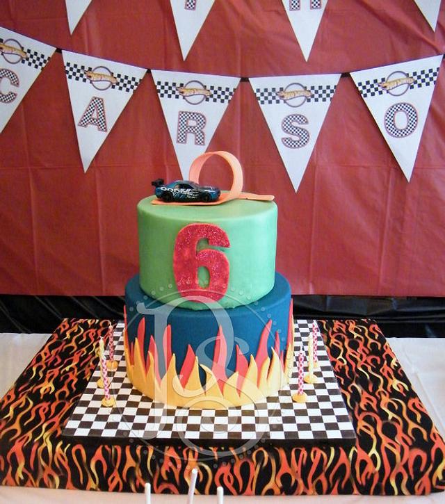 Hot Wheels Birthday Party Cake By Alicia Cakesdecor